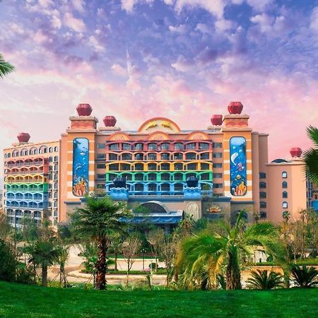 Dolphin Bay Hotel Кунмин Екстериор снимка