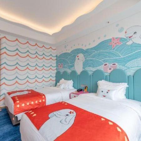 Dolphin Bay Hotel Кунмин Екстериор снимка